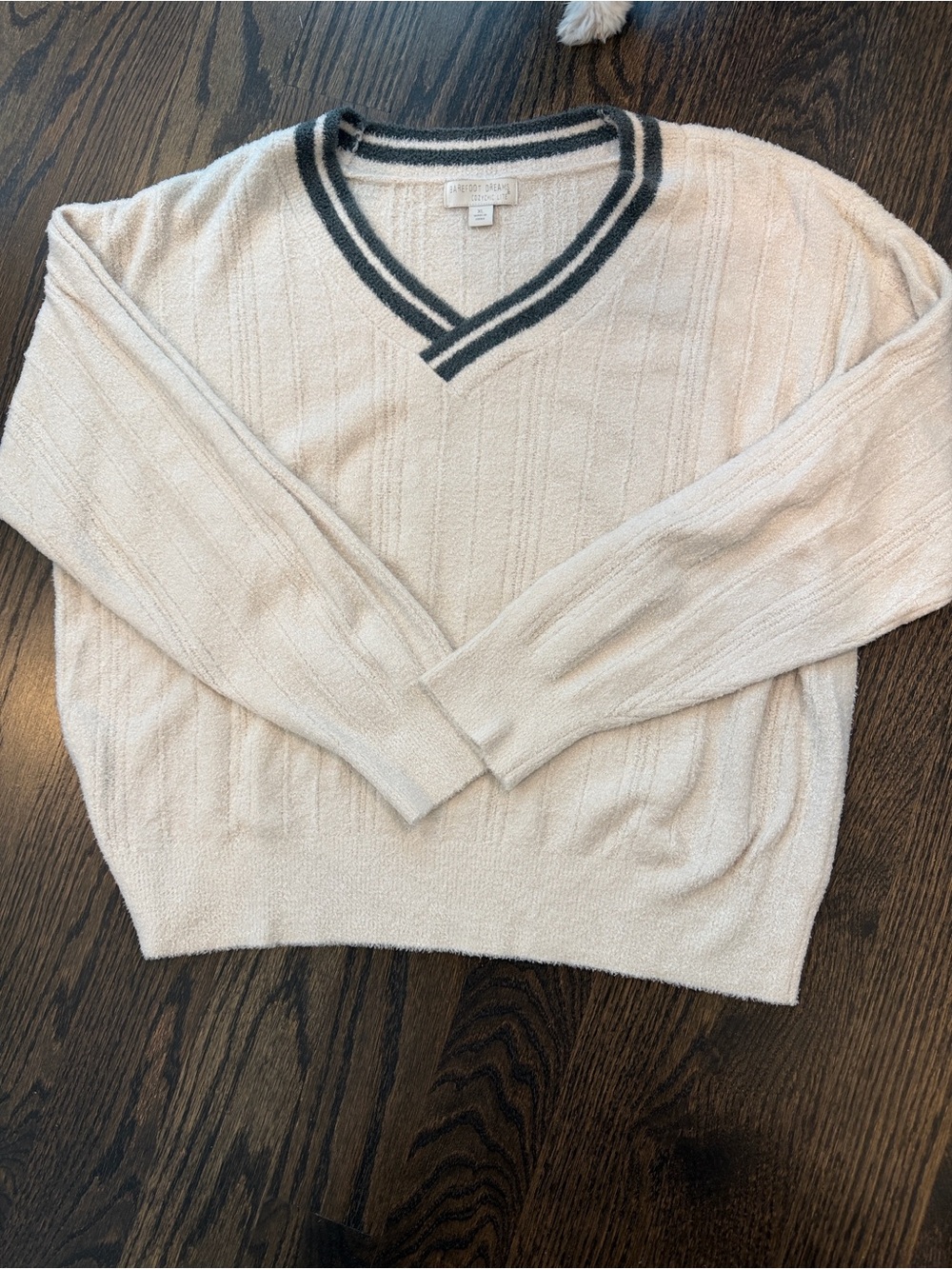 Barefoot Dreams Cream V-Neck Sweater with Dark Trim. Never worn